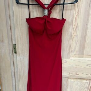 Chic Strapless Red Dress